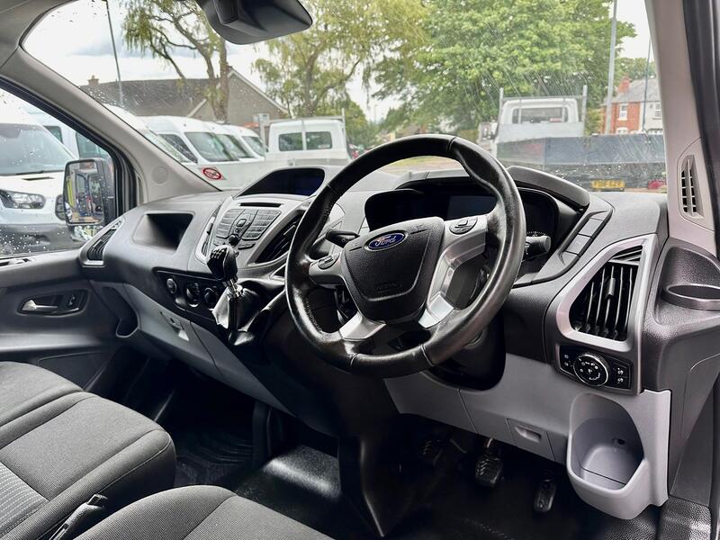 FORD TRANSIT CUSTOM