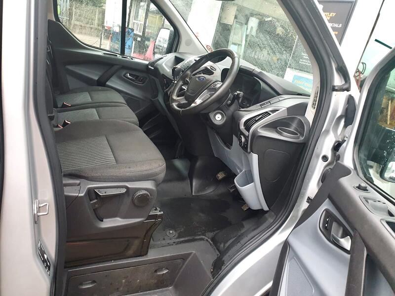 FORD TRANSIT CUSTOM