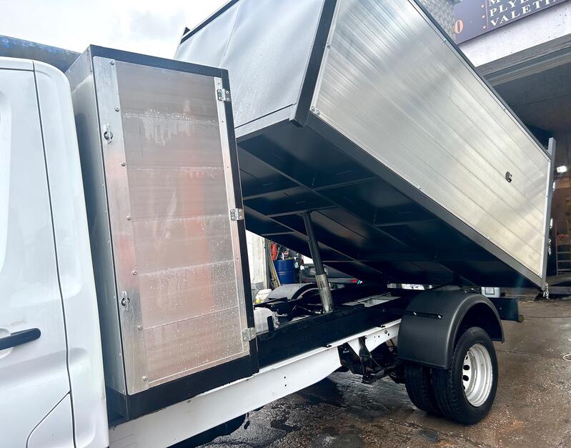FORD TRANSIT TIPPER