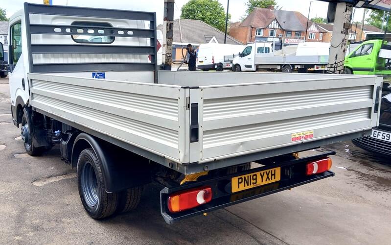NISSAN CABSTAR