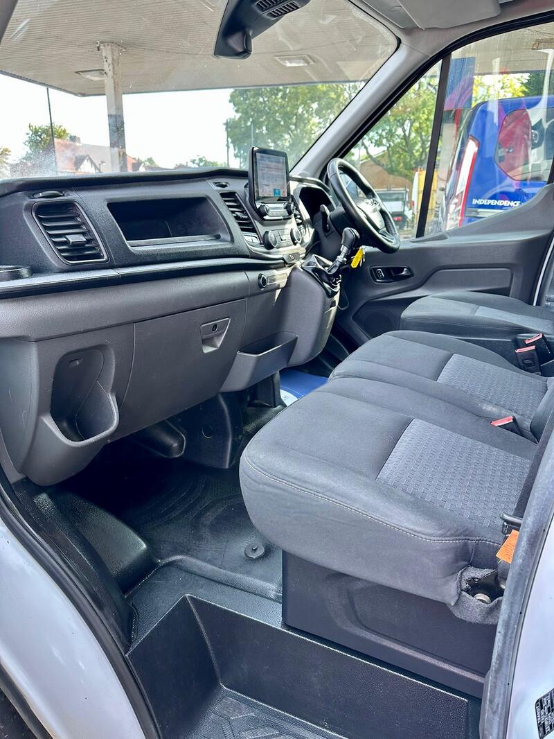 FORD TRANSIT