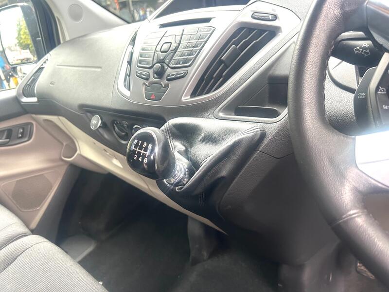 FORD TOURNEO CUSTOM