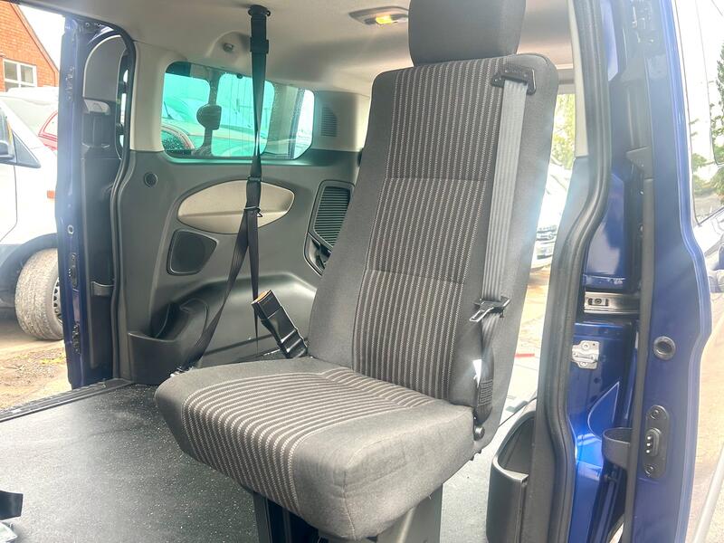 FORD TOURNEO CUSTOM