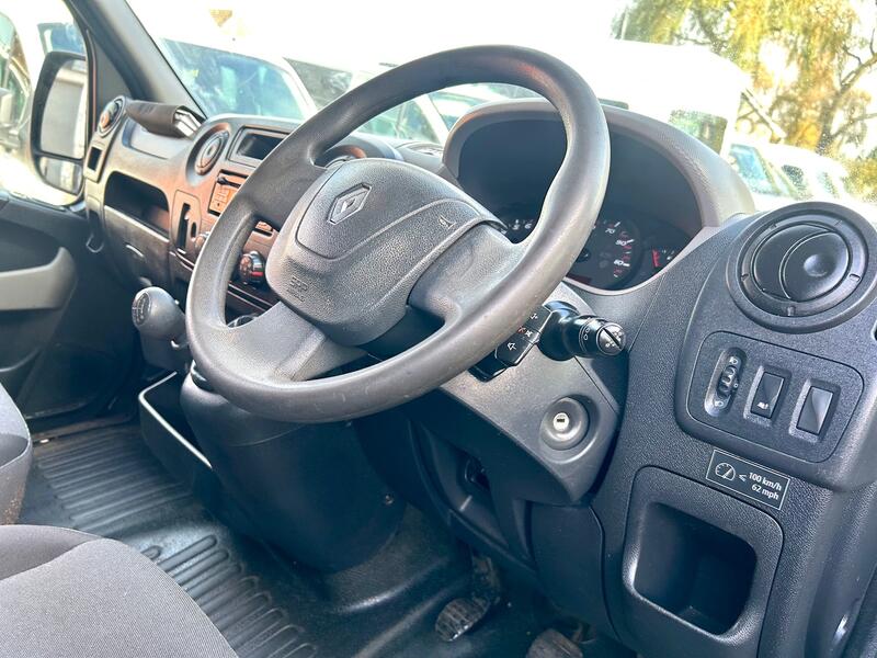 RENAULT MASTER
