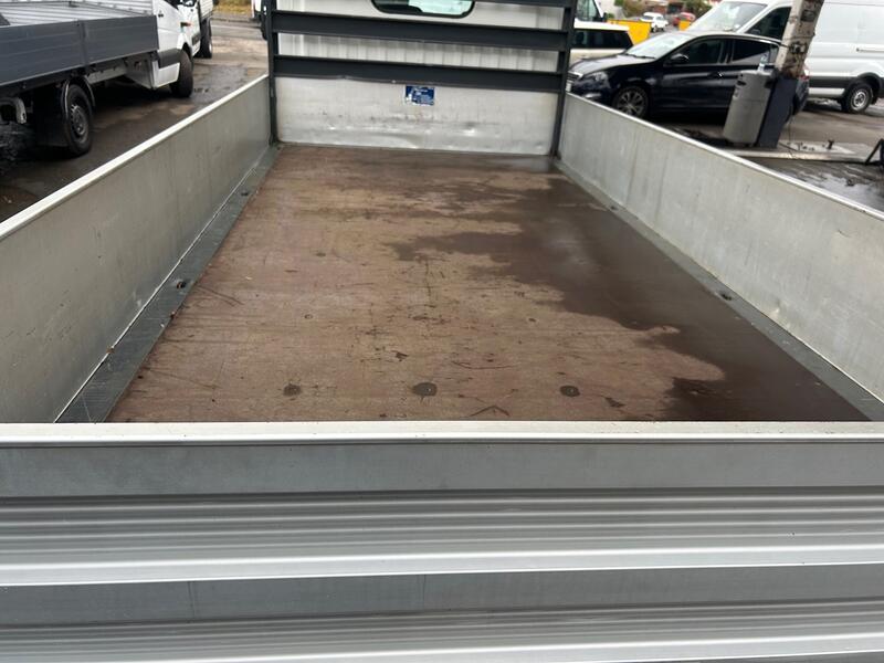 NISSAN CABSTAR