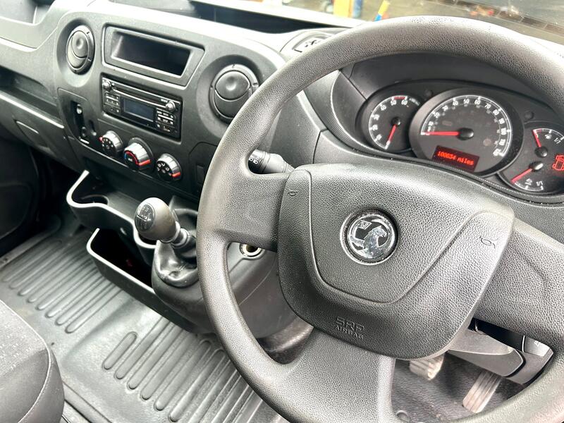 VAUXHALL MOVANO
