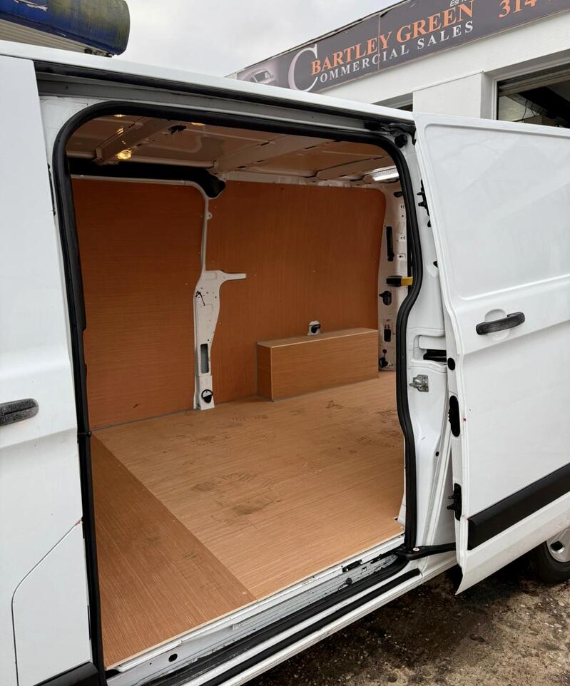 FORD TRANSIT CUSTOM