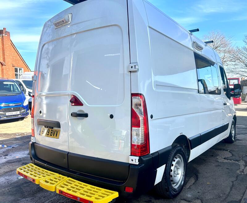 VAUXHALL MOVANO