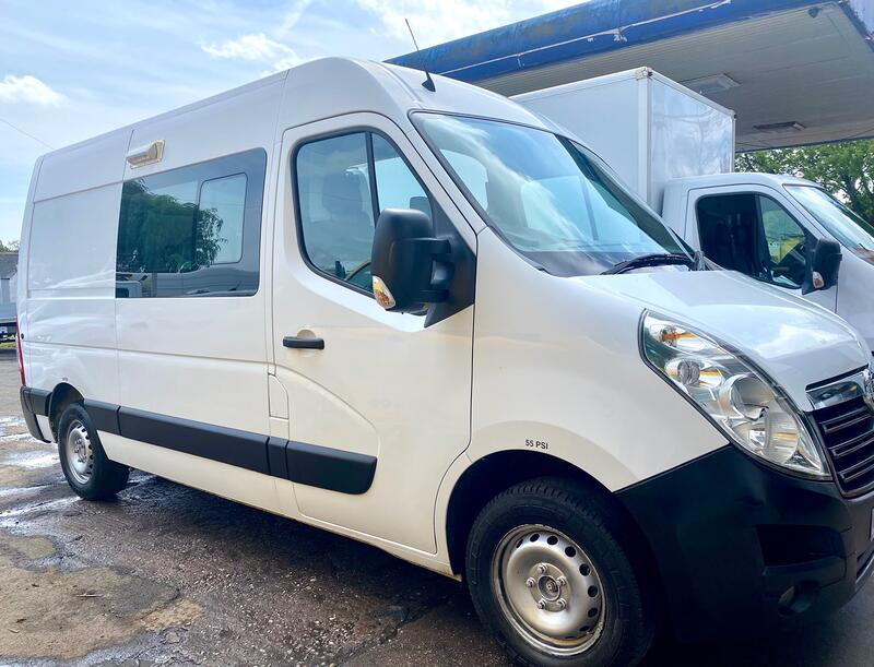 View VAUXHALL MOVANO 2.3 CDTi 3500 WELFARE UTILITY MESS VAN 