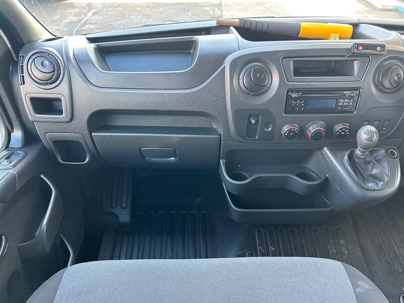 RENAULT MASTER