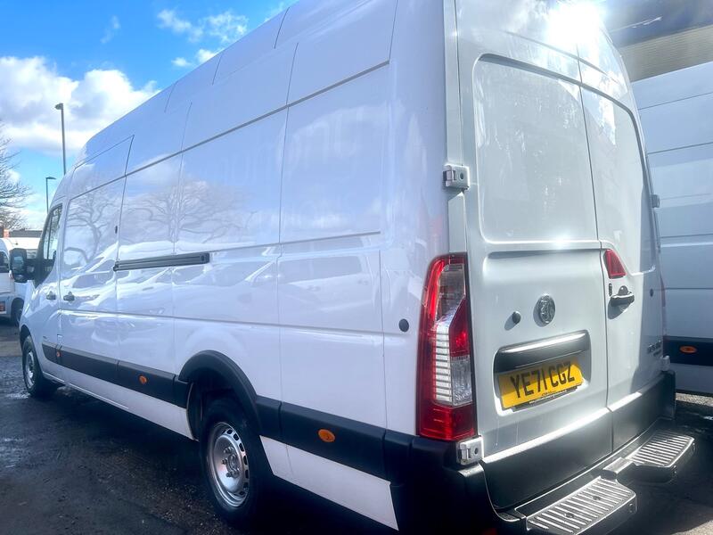 VAUXHALL MOVANO