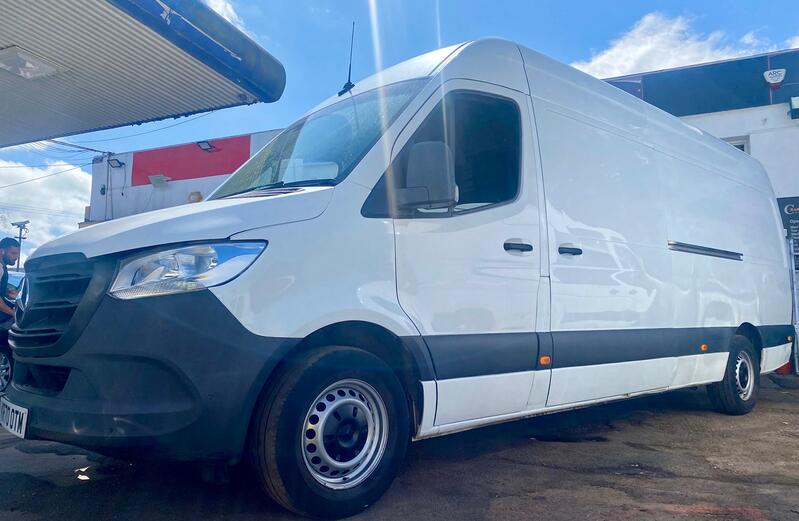 View MERCEDES-BENZ SPRINTER 2.0 315 CDI Progressive