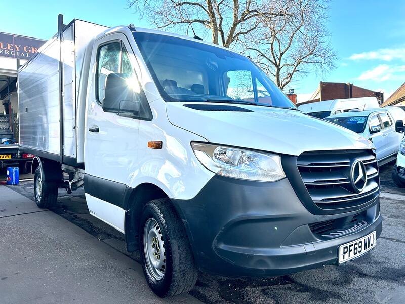 MERCEDES-BENZ SPRINTER