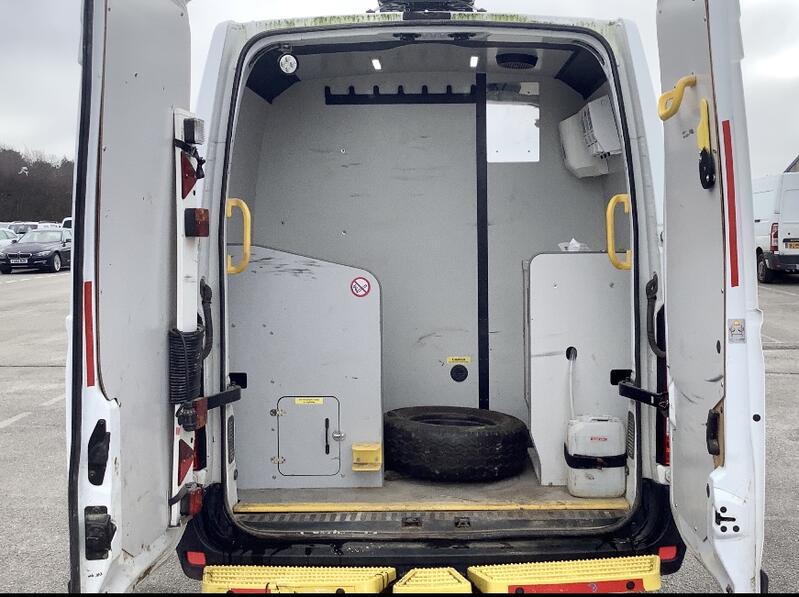 VAUXHALL MOVANO