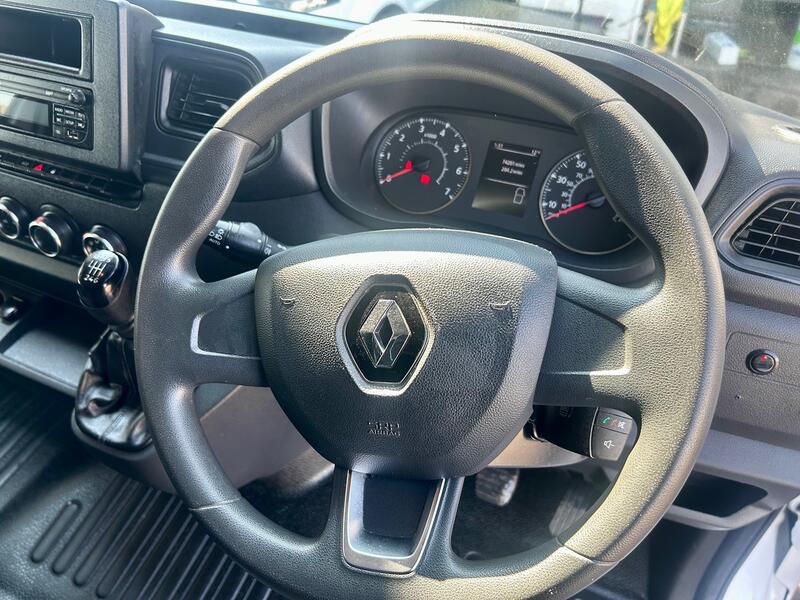 RENAULT MASTER