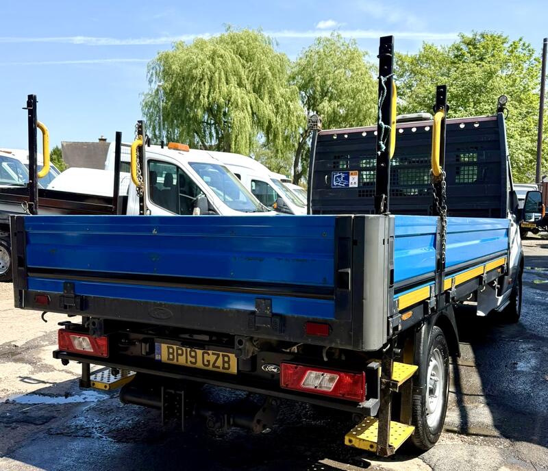 View FORD TRANSIT DROPSIDE 12FT BODY 2.0 350 EcoBlue