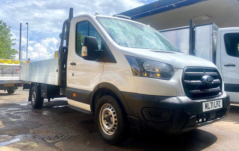 FORD TRANSIT DROPSIDE 4M 2.0 Transit Leader 350 L4 2.0L EcoBlue 130PS mHEV FWD 6 Speed Manual