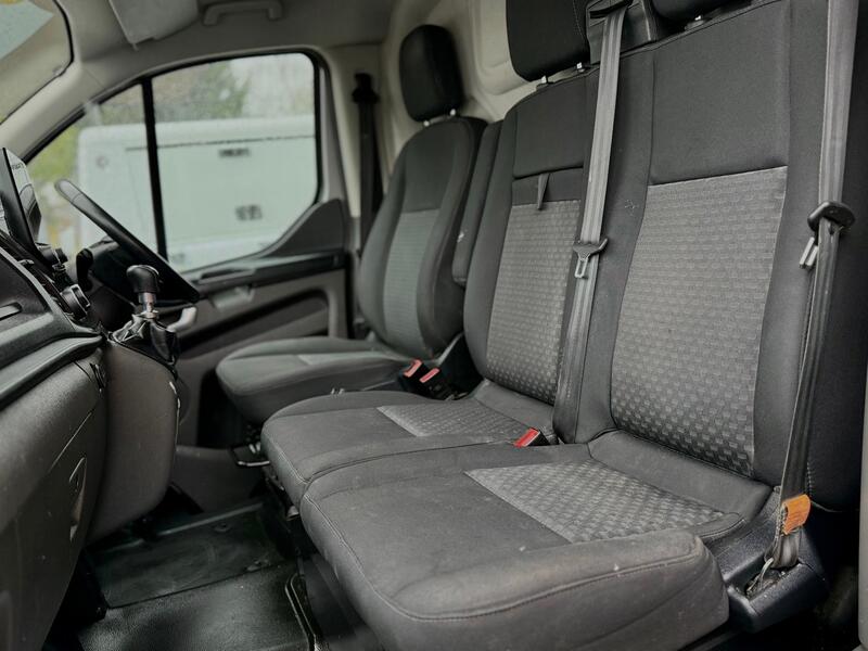 FORD TRANSIT CUSTOM