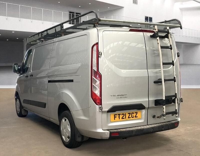 View FORD TRANSIT CUSTOM  2.0 Transit Custom Trend Van 300 L2 2.0L EcoBlue 105PS FWD 6 Speed Manual