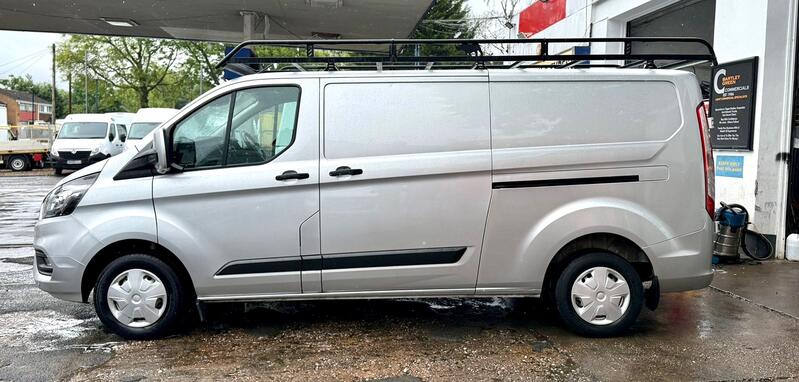 View FORD TRANSIT CUSTOM  2.0 Transit Custom Trend Van 300 L2 2.0L EcoBlue 105PS FWD 6 Speed Manual