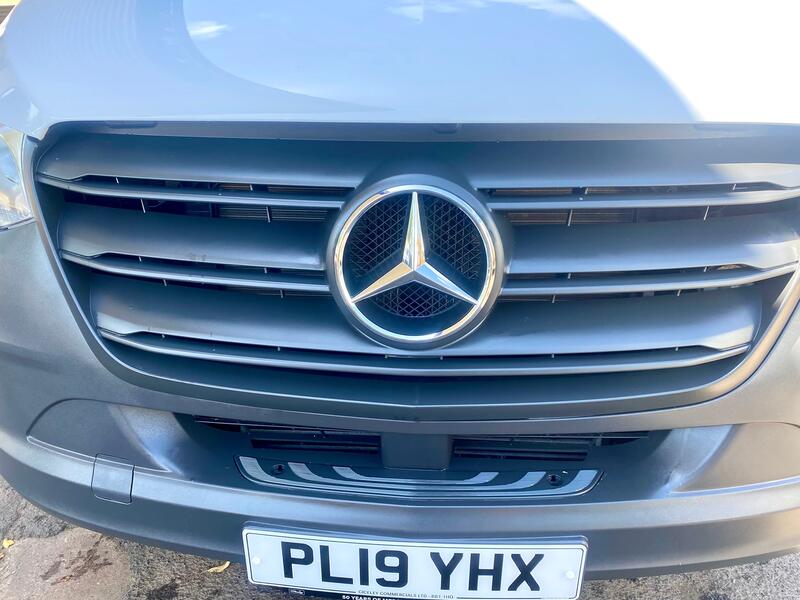 MERCEDES-BENZ SPRINTER