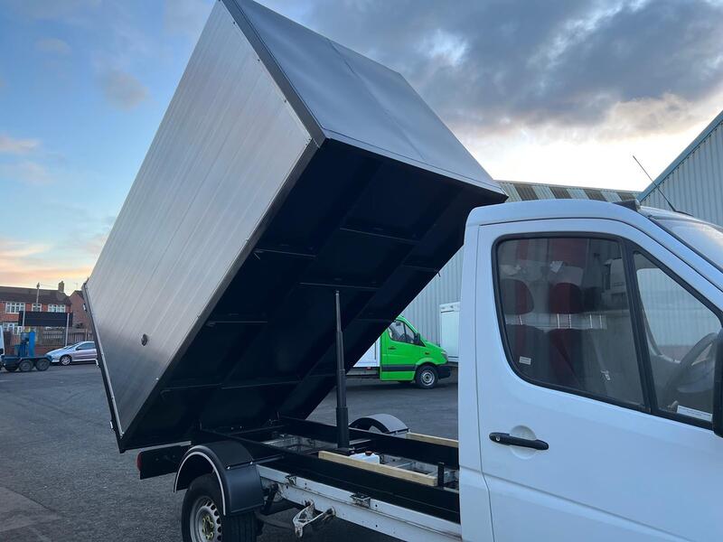 MERCEDES-BENZ SPRINTER 2.1 314 CDI Full Sided Tipper
