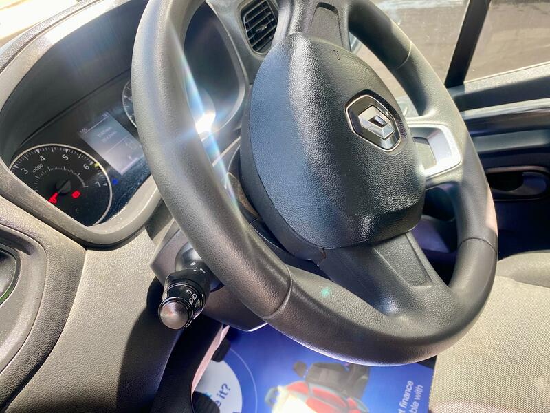 RENAULT MASTER