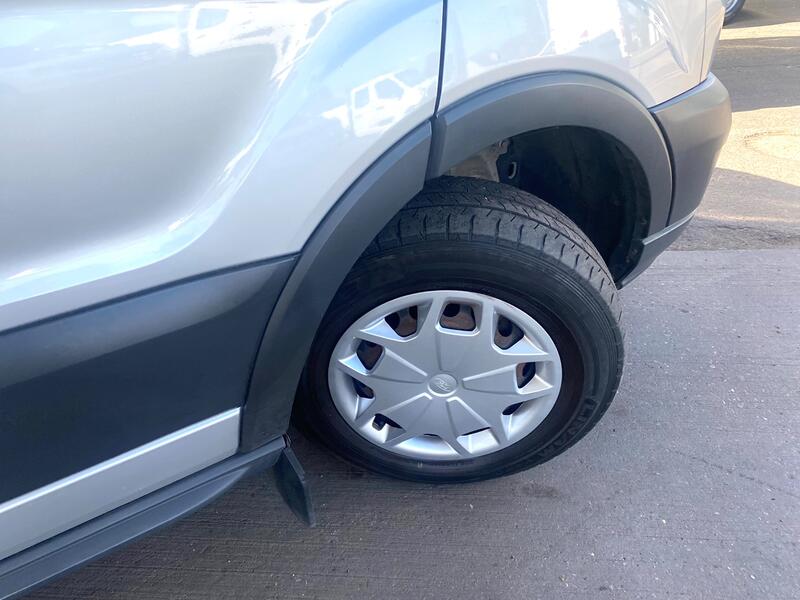 FORD TRANSIT