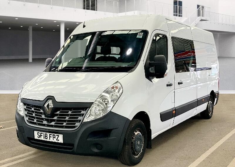 View RENAULT MASTER Welfare Vehicle 2.3 FWD LM35 dCi 130 Business Euro 6