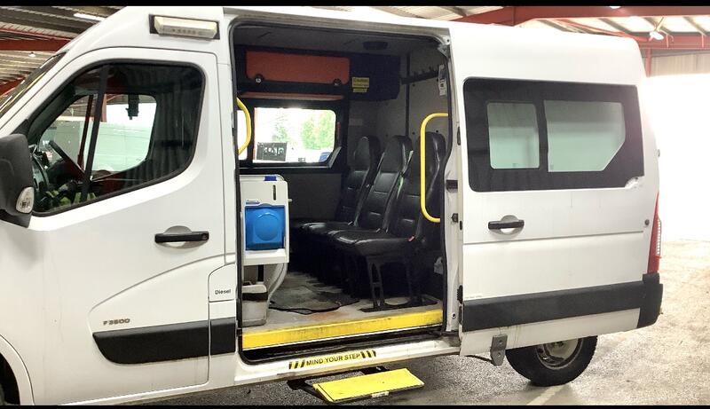 View VAUXHALL MOVANO COMBI  CREW WELFARE 2.3 CDTi 3500