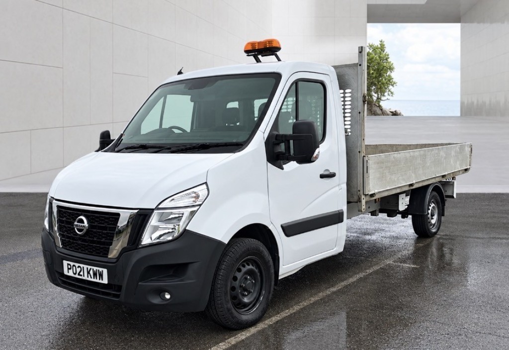 2021 Nissan NV400
